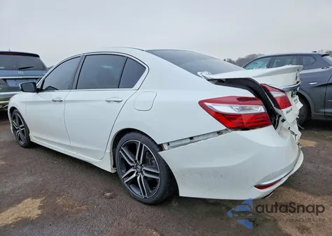 2017 Honda Accord Sport Special Edition z USA, uszkodzony, nr VIN 1HGCR2F16HA160535